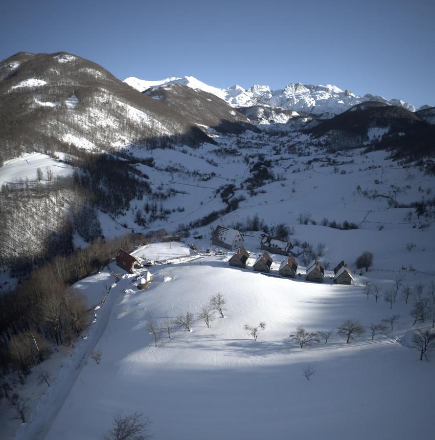 Vila Alpini Lepushe Exterior photo