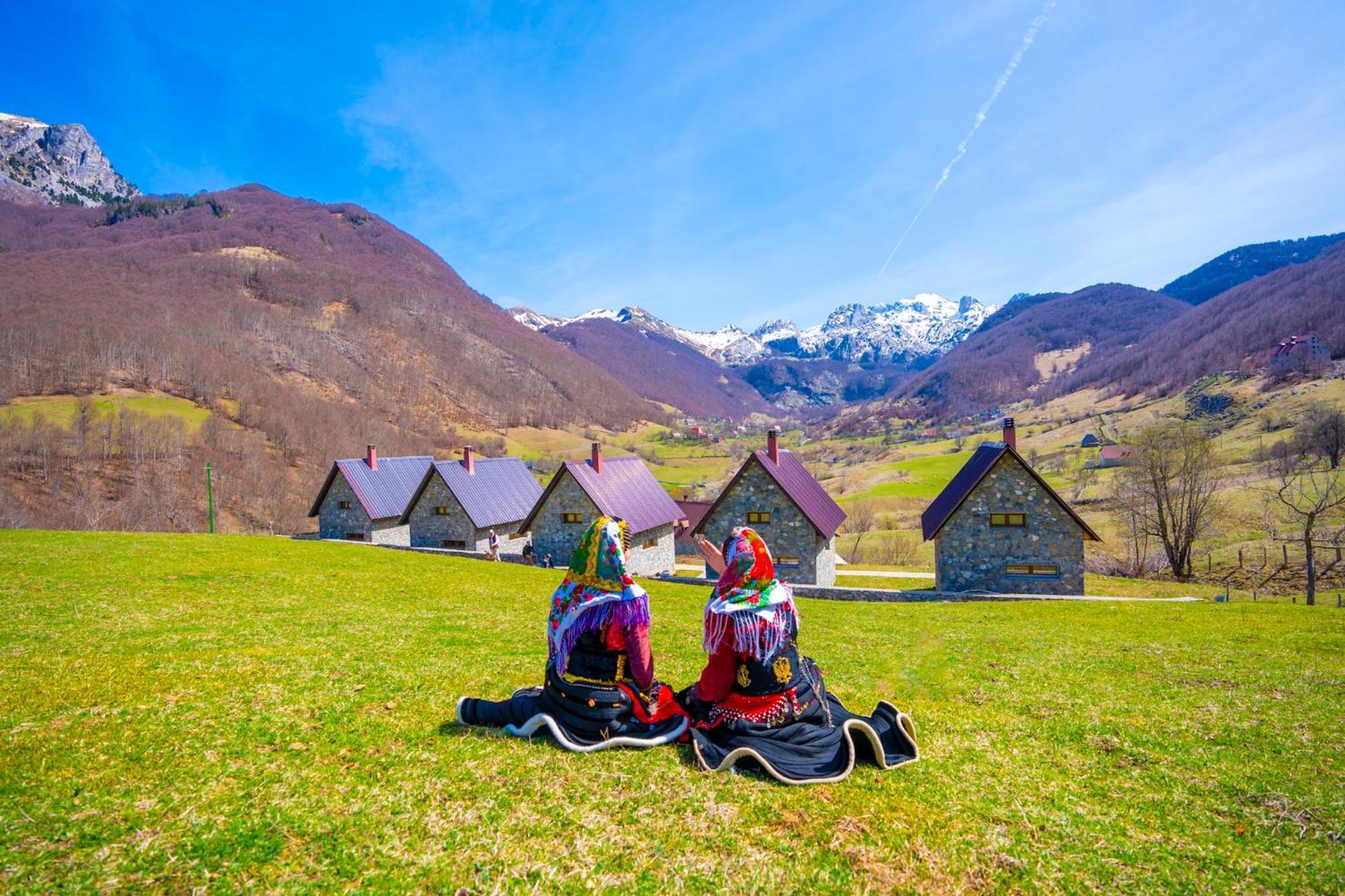 Vila Alpini Lepushe Exterior photo